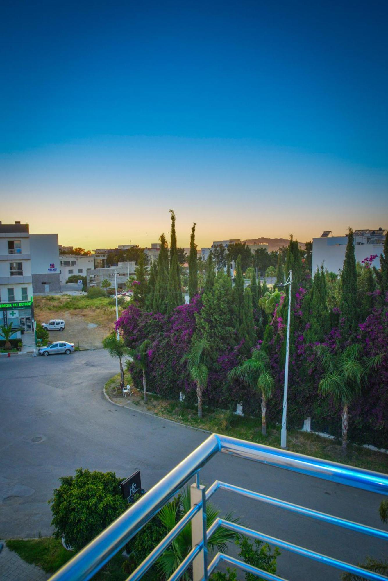 Free Zone Hotel Gzennaïa Exterior foto