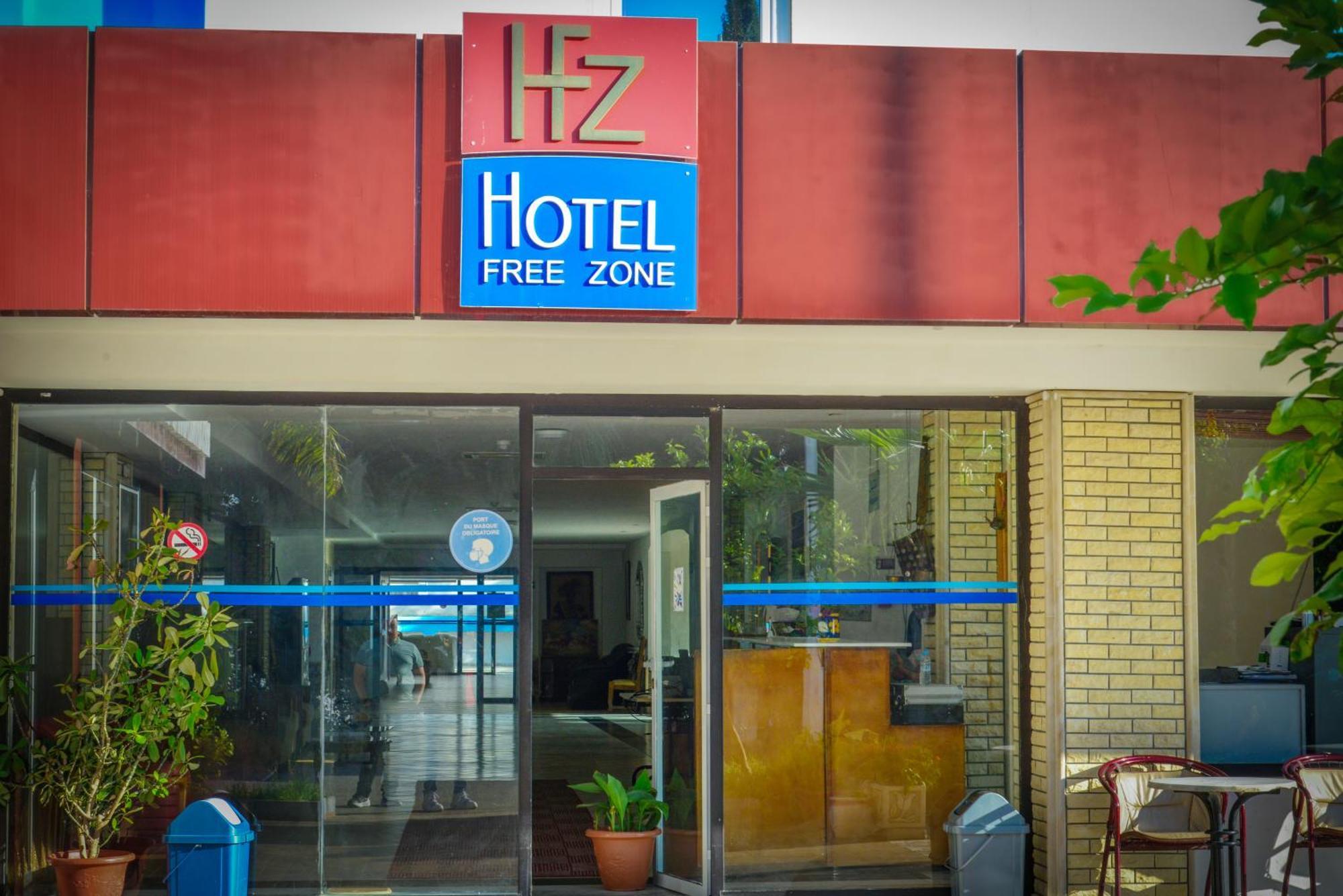 Free Zone Hotel Gzennaïa Exterior foto